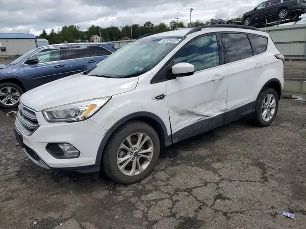 1FMCU9GD6HUD95302 2017 FORD ESCAPE - Image 1