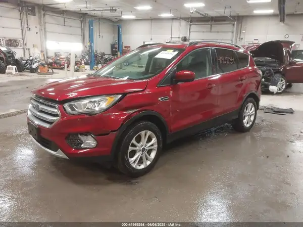 1FMCU9GD6HUD99057 2017 FORD ESCAPE - Image 2