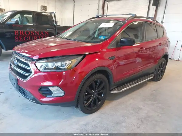 1FMCU9GD6HUD99382 2017 FORD ESCAPE - Image 2