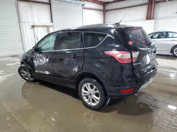 1FMCU9GD6HUD99477 2017 FORD ESCAPE - Image 2