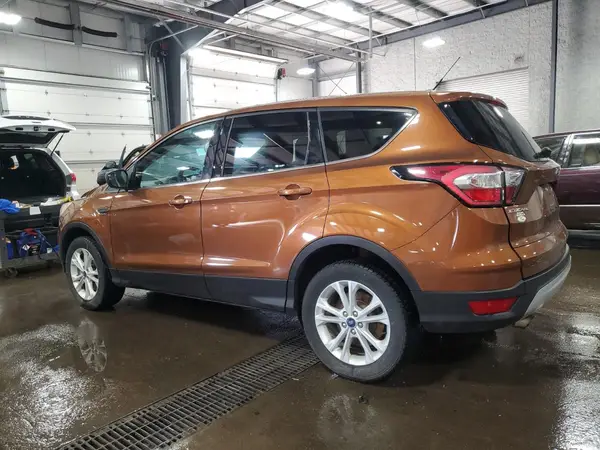 1FMCU9GD6HUE52405 2017 FORD ESCAPE - Image 2