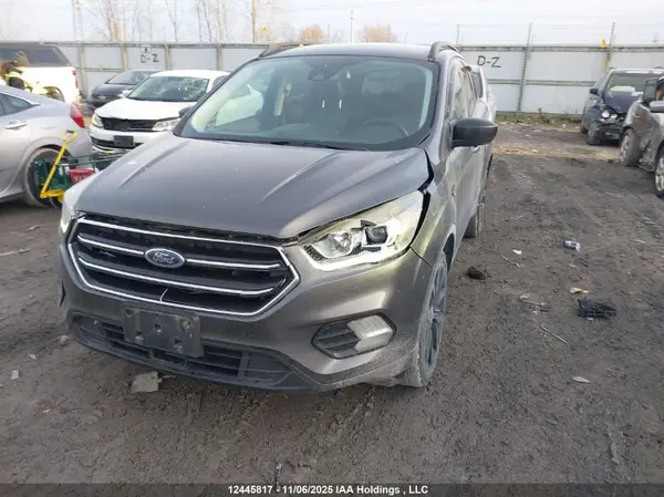 1FMCU9GD6JUA14067 2018 FORD ESCAPE - Image 2
