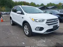 1FMCU9GD6JUA15199 2018 FORD ESCAPE
