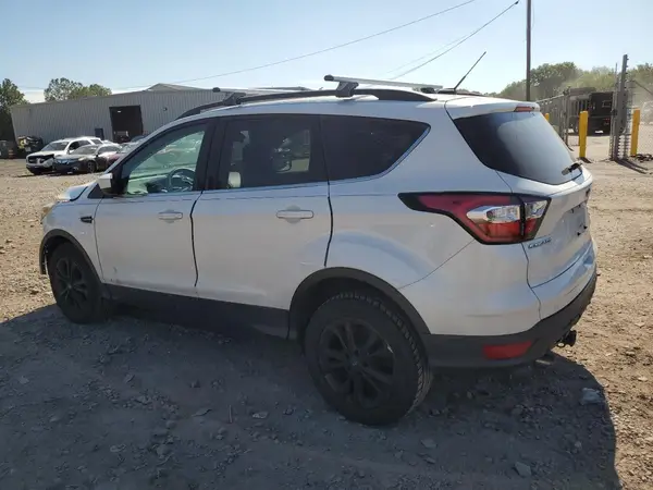 1FMCU9GD6JUA15204 2018 FORD ESCAPE - Image 2