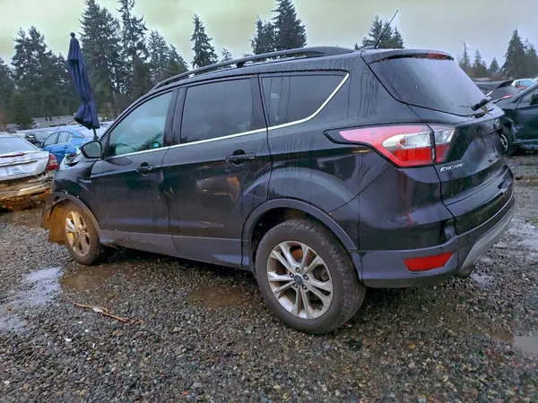 1FMCU9GD6JUA25165 2018 FORD ESCAPE - Image 2