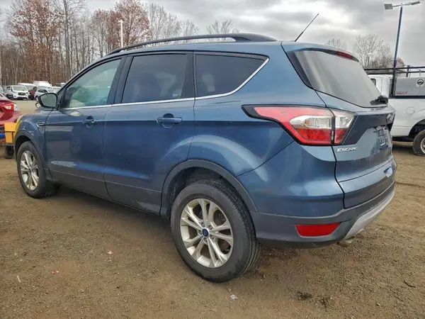 1FMCU9GD6JUA29197 2018 FORD ESCAPE - Image 2