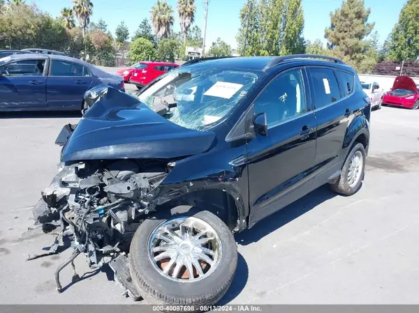 1FMCU9GD6JUA42662 2018 FORD ESCAPE - Image 2