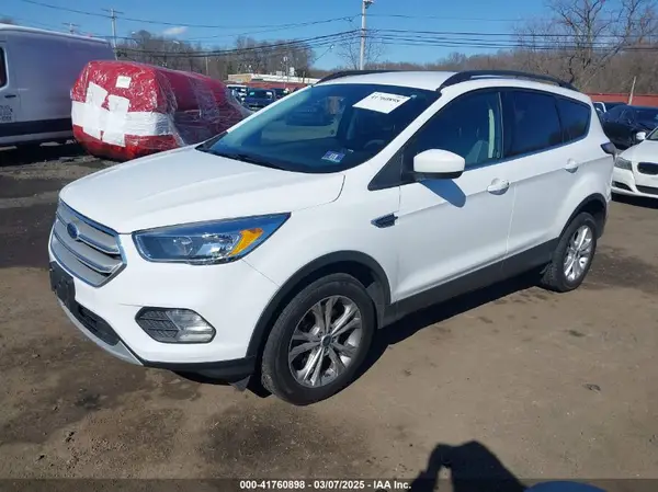 1FMCU9GD6JUA46307 2018 FORD ESCAPE - Image 2