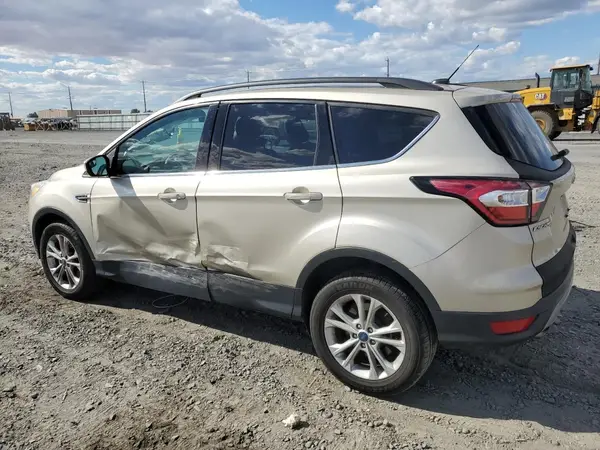 1FMCU9GD6JUA46730 2018 FORD ESCAPE - Image 2