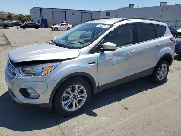 1FMCU9GD6JUA57159 2018 FORD ESCAPE - Image 1