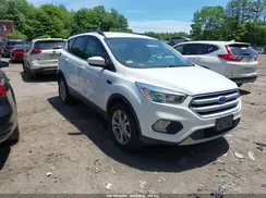 1FMCU9GD6JUA59638 2018 FORD ESCAPE