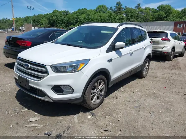 1FMCU9GD6JUA59638 2018 FORD ESCAPE - Image 2