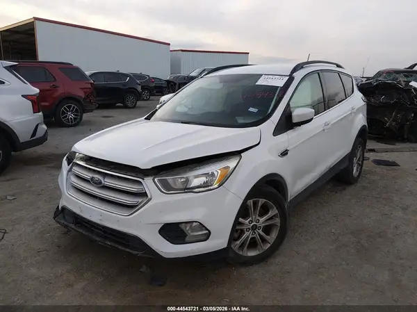 1FMCU9GD6JUA86273 2018 FORD ESCAPE - Image 2