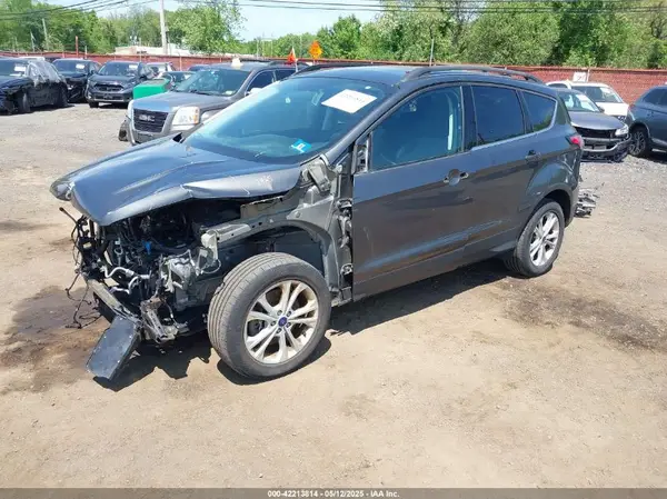 1FMCU9GD6JUB03024 2018 FORD ESCAPE - Image 2