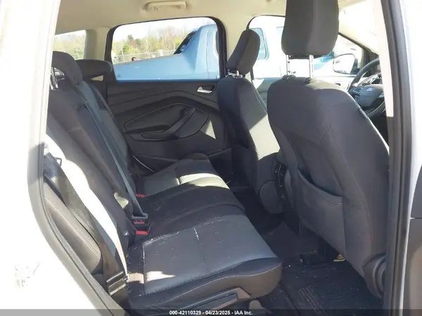 1FMCU9GD6JUB18297 2018 FORD ESCAPE - Image 8