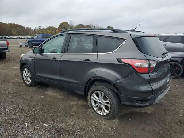 1FMCU9GD6JUB33446 2018 FORD ESCAPE - Image 2