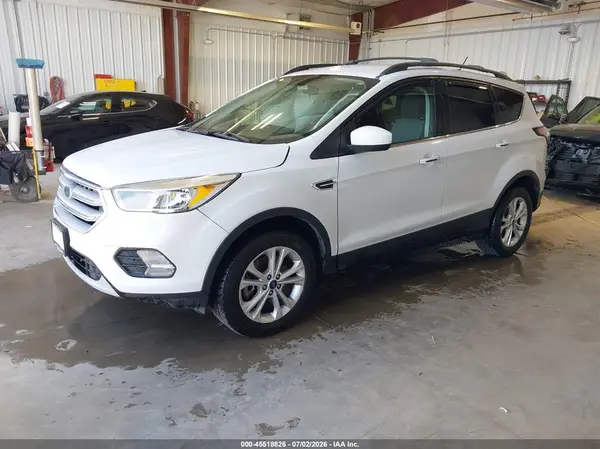 1FMCU9GD6JUB43409 2018 FORD ESCAPE - Image 2