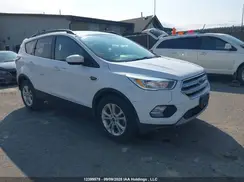 1FMCU9GD6JUB88916 2018 FORD ESCAPE