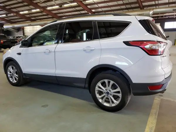 1FMCU9GD6JUB94246 2018 FORD ESCAPE - Image 2