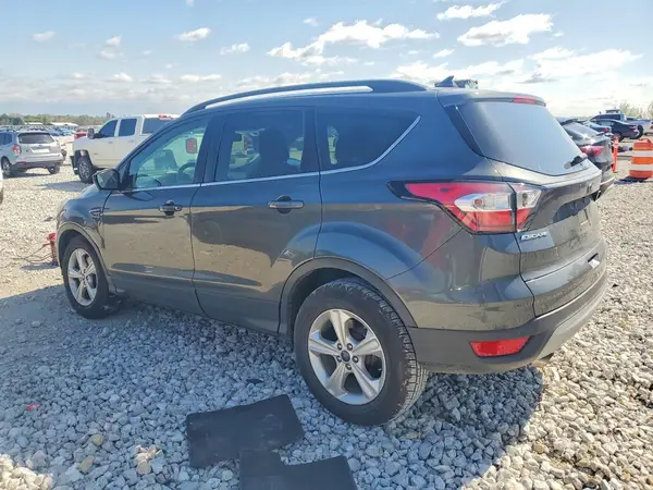 1FMCU9GD6JUC11563 2018 FORD ESCAPE - Image 2