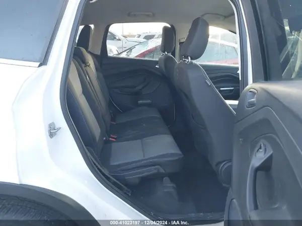 1FMCU9GD6JUC13023 2018 FORD ESCAPE - Image 8