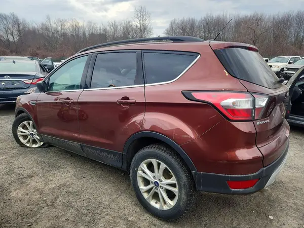 1FMCU9GD6JUC24457 2018 FORD ESCAPE - Image 2