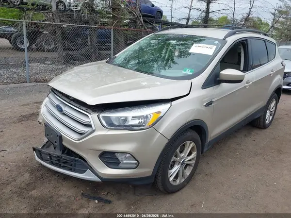 1FMCU9GD6JUC25060 2018 FORD ESCAPE - Image 2