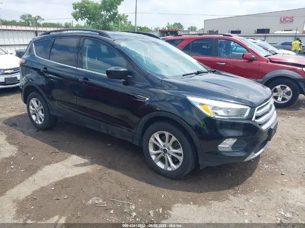 1FMCU9GD6JUC25706 2018 FORD ESCAPE - Image 1