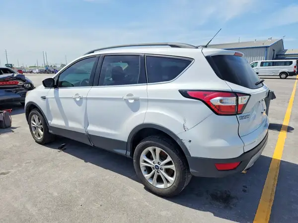 1FMCU9GD6JUC34941 2018 FORD ESCAPE - Image 2