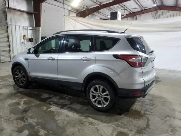 1FMCU9GD6JUC43333 2018 FORD ESCAPE - Image 2