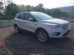 1FMCU9GD6JUC44756 2018 FORD ESCAPE