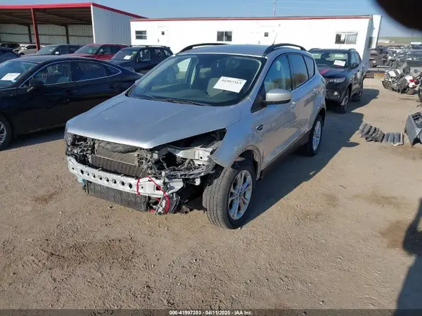 1FMCU9GD6JUC49424 2018 FORD ESCAPE - Image 2