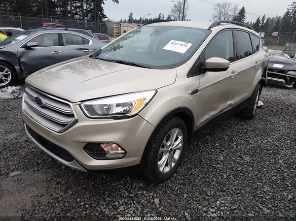 1FMCU9GD6JUC69141 2018 FORD ESCAPE - Image 2