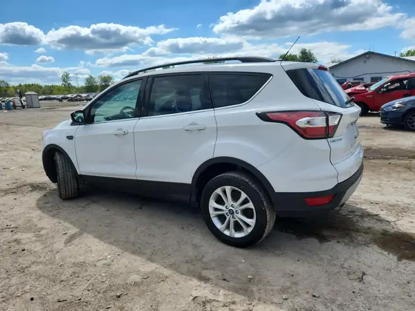 1FMCU9GD6JUC85128 2018 FORD ESCAPE - Image 2