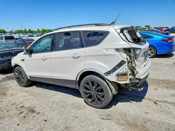 1FMCU9GD6JUC86683 2018 FORD ESCAPE - Image 2