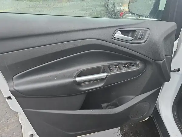 1FMCU9GD6JUC88899 2018 FORD ESCAPE - Image 2