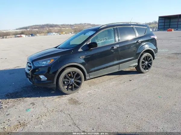 1FMCU9GD6JUD04664 2018 FORD ESCAPE - Image 2