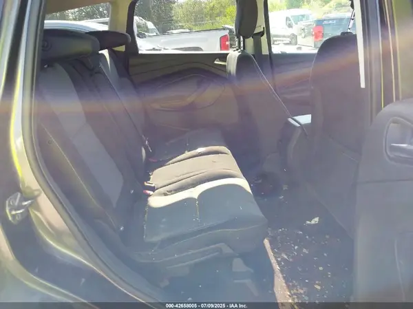 1FMCU9GD6JUD05961 2018 FORD ESCAPE - Image 8