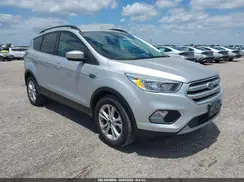 1FMCU9GD6JUD08455 2018 FORD ESCAPE