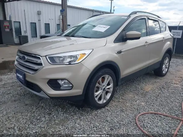 1FMCU9GD6JUD11873 2018 FORD ESCAPE - Image 2