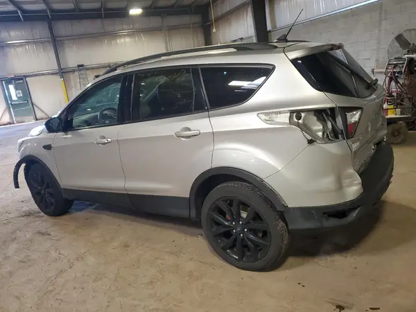 1FMCU9GD6JUD12263 2018 FORD ESCAPE - Image 2