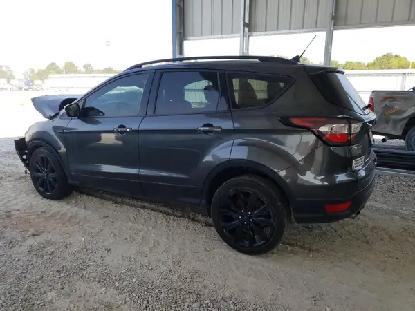 1FMCU9GD6JUD29225 2018 FORD ESCAPE - Image 2