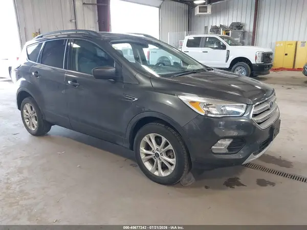1FMCU9GD6JUD31184 2018 FORD ESCAPE - Image 1