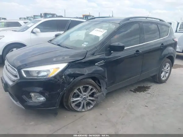 1FMCU9GD6JUD33016 2018 FORD ESCAPE - Image 2