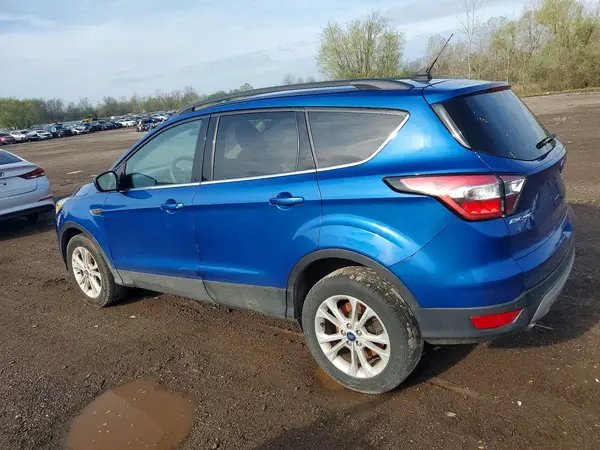 1FMCU9GD6JUD38930 2018 FORD ESCAPE - Image 2