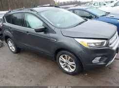 1FMCU9GD6JUD45988 2018 FORD ESCAPE
