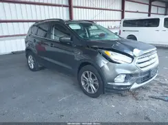 1FMCU9GD6JUD53783 2018 FORD ESCAPE