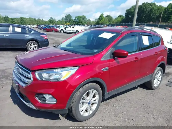 1FMCU9GD6JUD55288 2018 FORD ESCAPE - Image 2