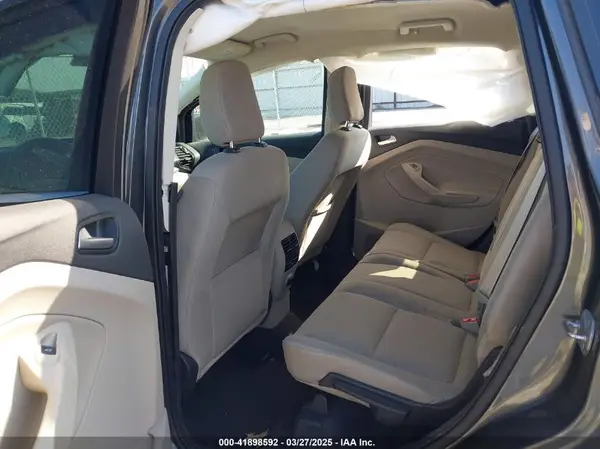 1FMCU9GD6JUD55937 2018 FORD ESCAPE - Image 8