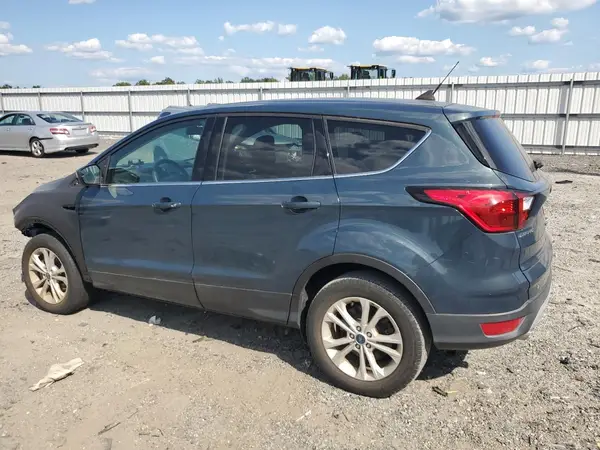 1FMCU9GD6KUA12949 2019 FORD ESCAPE - Image 2